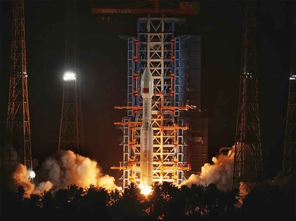 China’s Long March-8A rocket launches new internet satellites