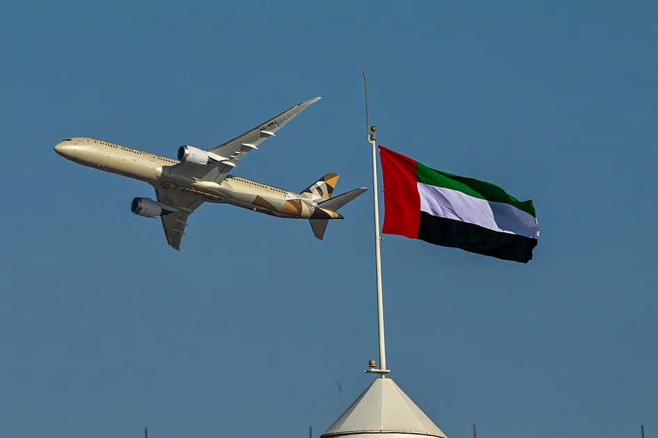 Day 18 of war: UAE air traffic back to normal after brief airspace closure