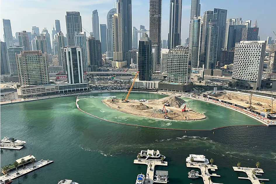 Fact check: No new UAE strict laws to prevent foreign investors from leaving