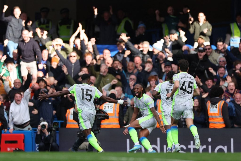 City secure vital victory over Chelsea to keep title hopes alive