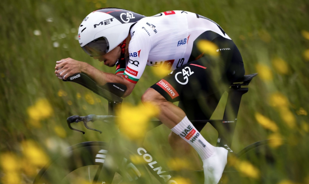 UAE Team Emirates-XRG’s Oliveira takes blistering third place in Tour de Romandie prologue