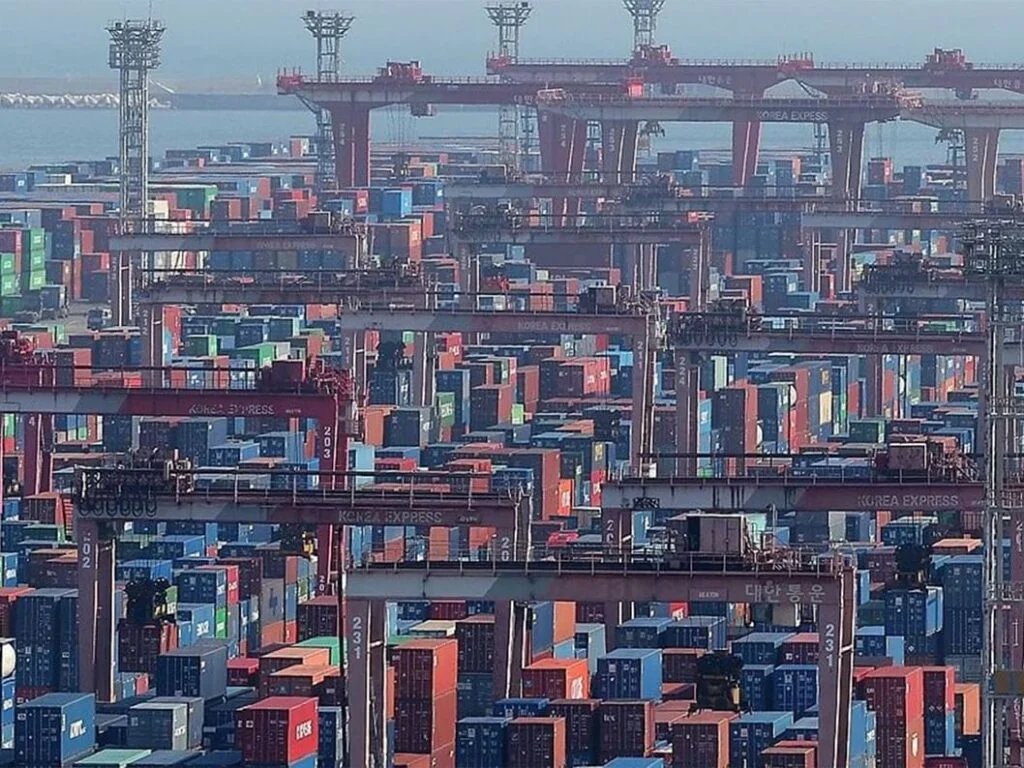 Korea’s exports up 60% in first 20 days of June