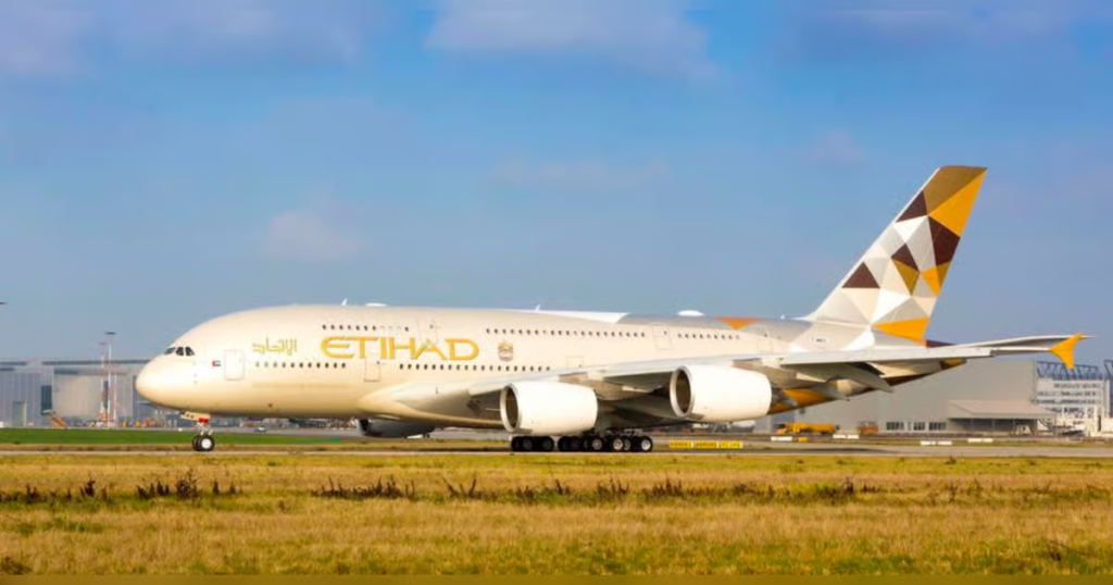 Etihad becomes first airline to accept Jaywan cards for flight bookings