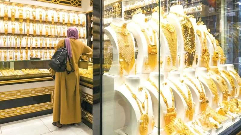 Gold prices fall in UAE as 24K drops to Dh536.75 per gram amid global bullion slump