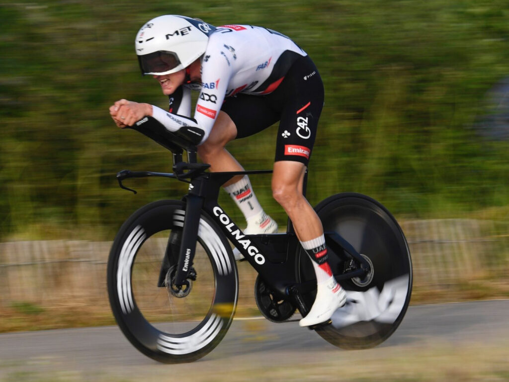UAE Team Emirates-XRG’s Johansen opens up Volta a Portugal with prologue victory
