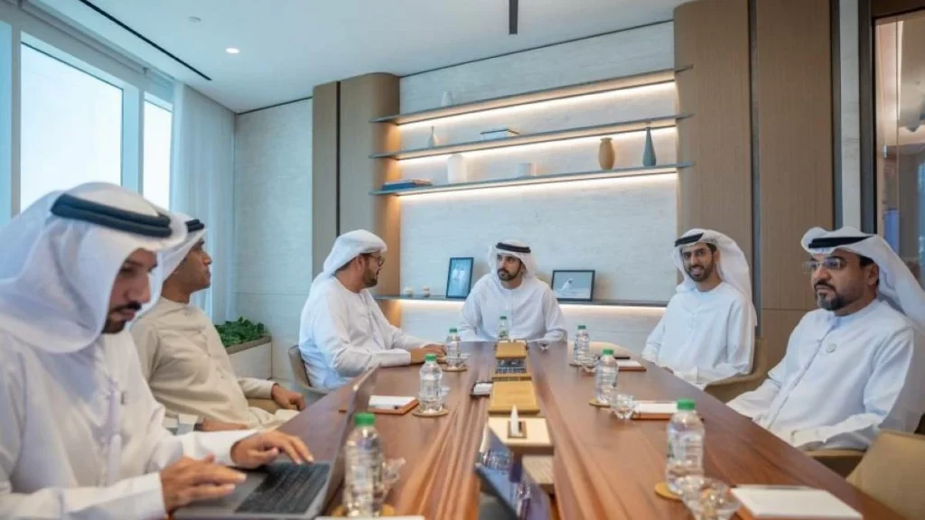 Hamdan bin Mohammed approves first recipient of Mohammed bin Rashid Leadership Medal