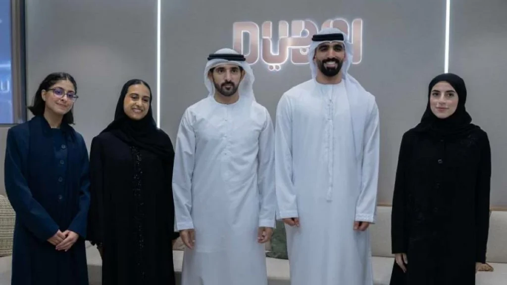 Sheikh Hamdan Meets First Graduates of Hamdan bin Mohammed Academic Scholarship Programme in Dubai
