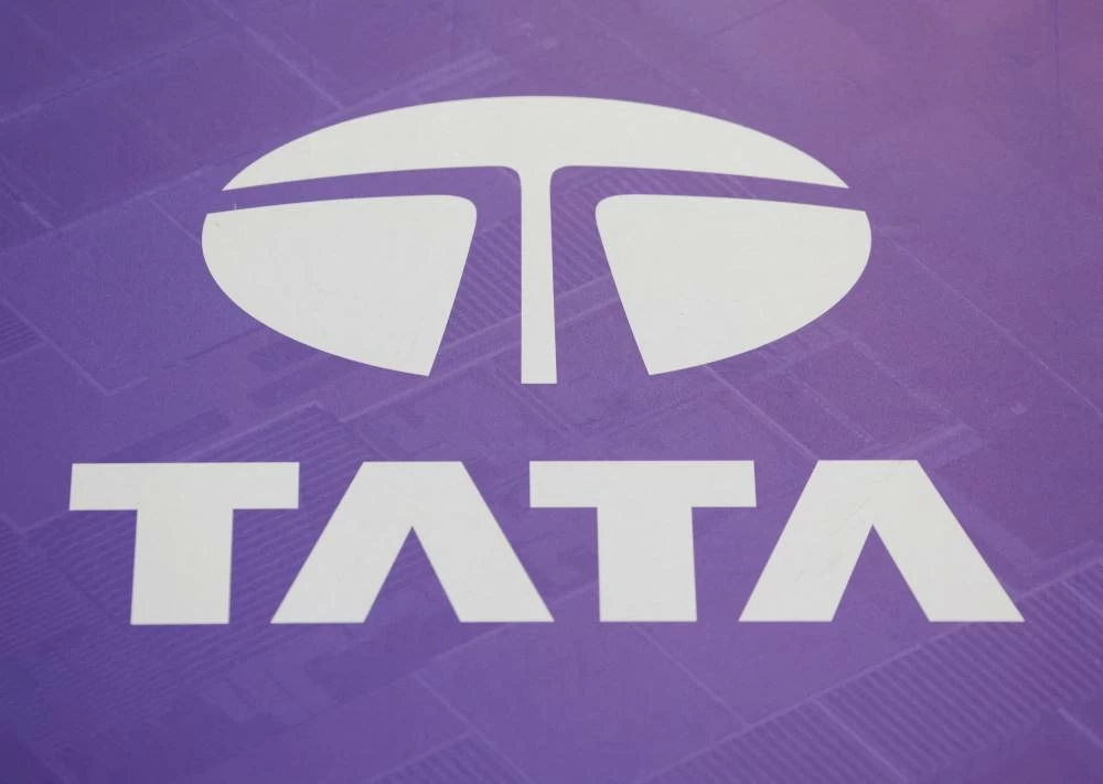 Tata Group Boardroom Clash: Tata Sons vs Tata Trusts Over Chandrasekaran, Listing and Air India Losses