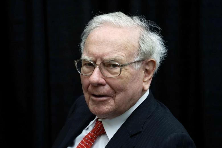 Warren Buffett steps down as Berkshire Chairman, becomes Chairman Emeritus, Howard Buffett named successor